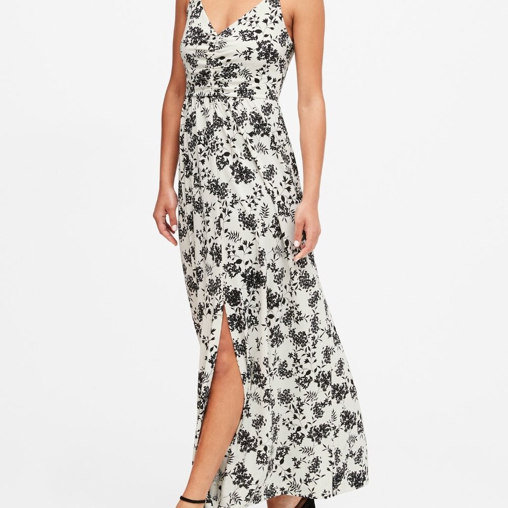 Banana Republic black flower print maxi dress rushed front spagetti straps S
